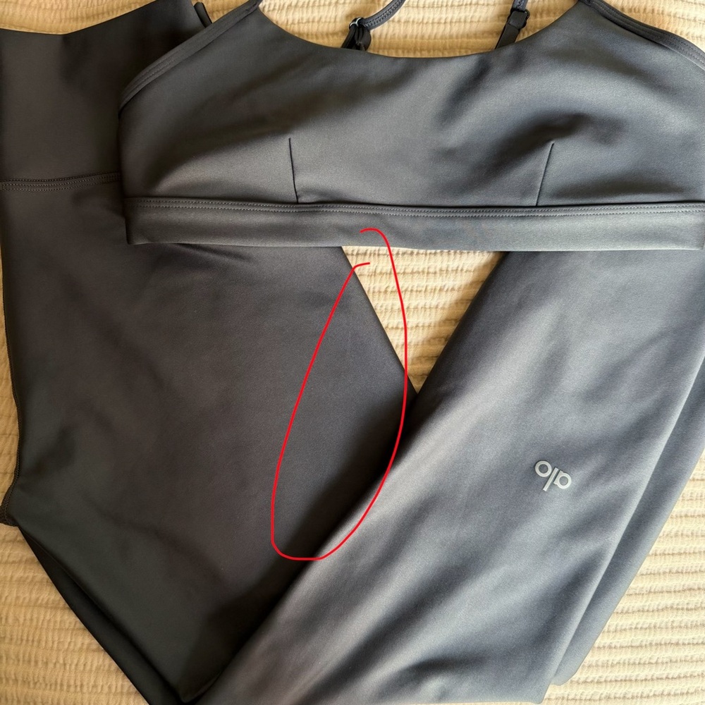 Alo Yoga Airlift Grey Set